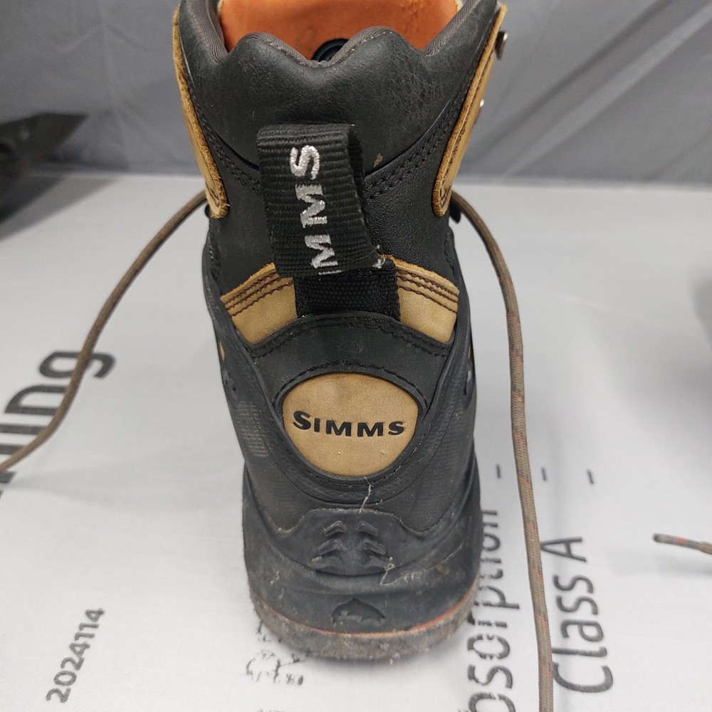 Simms guide boots felt sole with waders