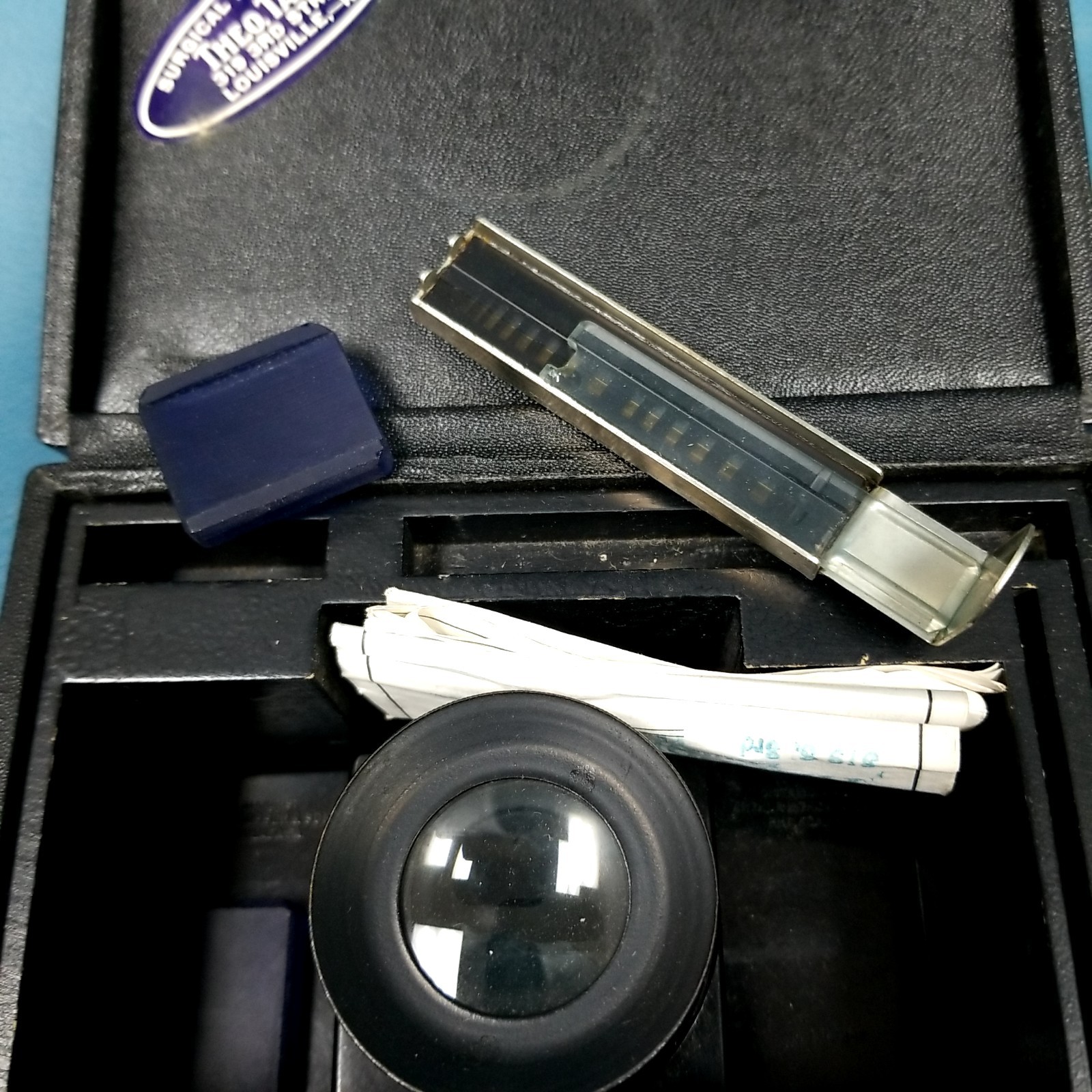 VTG Haden Hauser Hemoglobinometer Clinical Model in Case w Manual