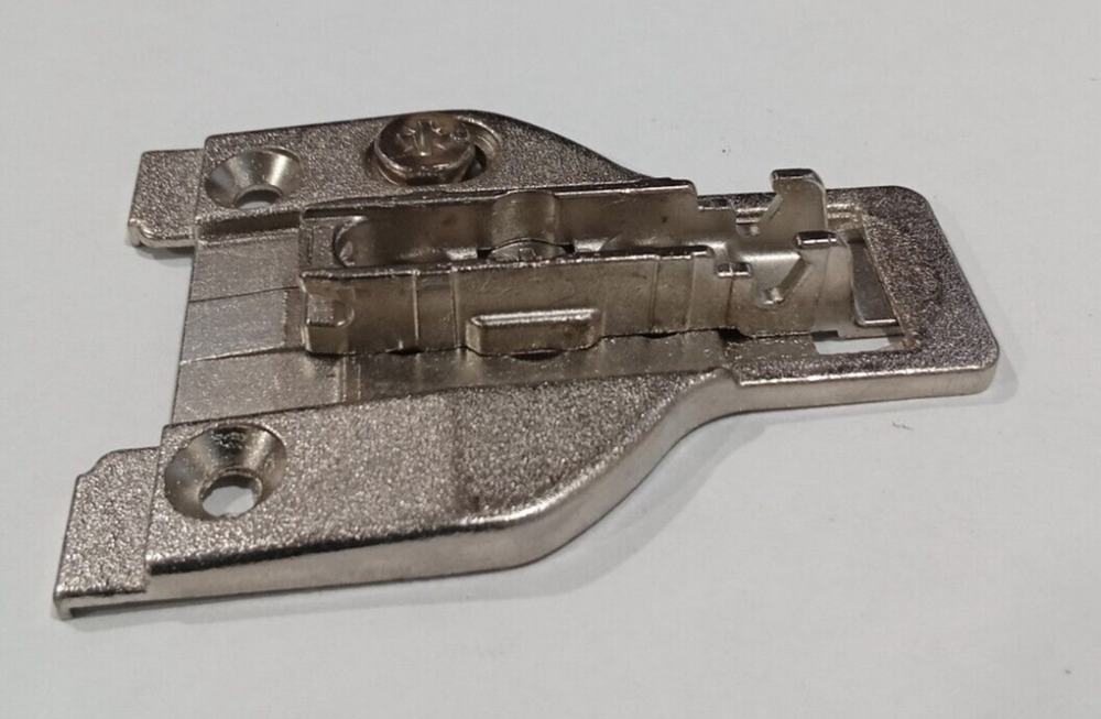 MEPLA/GRASS MOUNTING PLATE, 596.290.91.00, 2D2