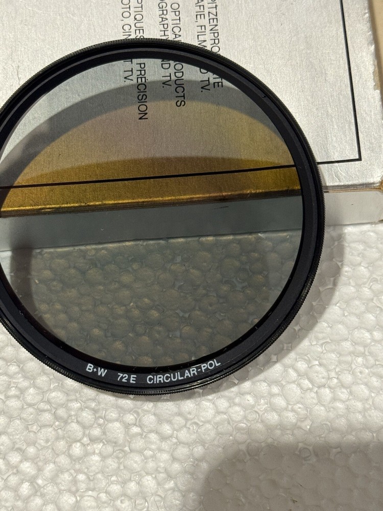 Schneider B+W 72mm Circular Polarizer 72E in case