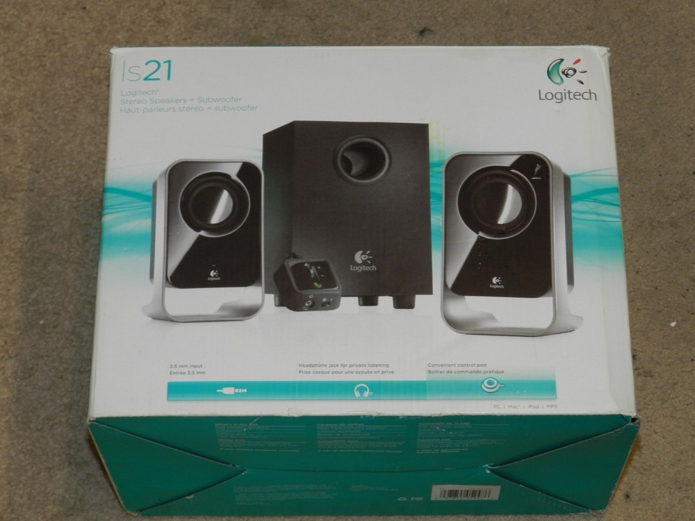 Logitech (LS21) Wired Right & Left 2.1 Stereo Speaker System W/ Subwoofer NEW