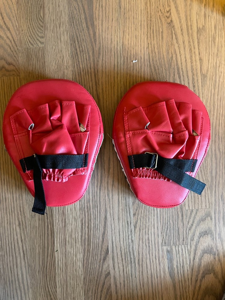 Adjustable MMA Style Hand Strike Pads