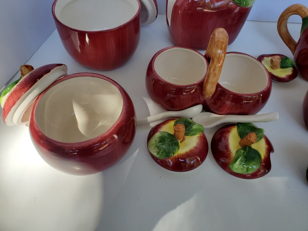 Vintage Ceramic Apple Table & Counter Set 7 Piece as shown
