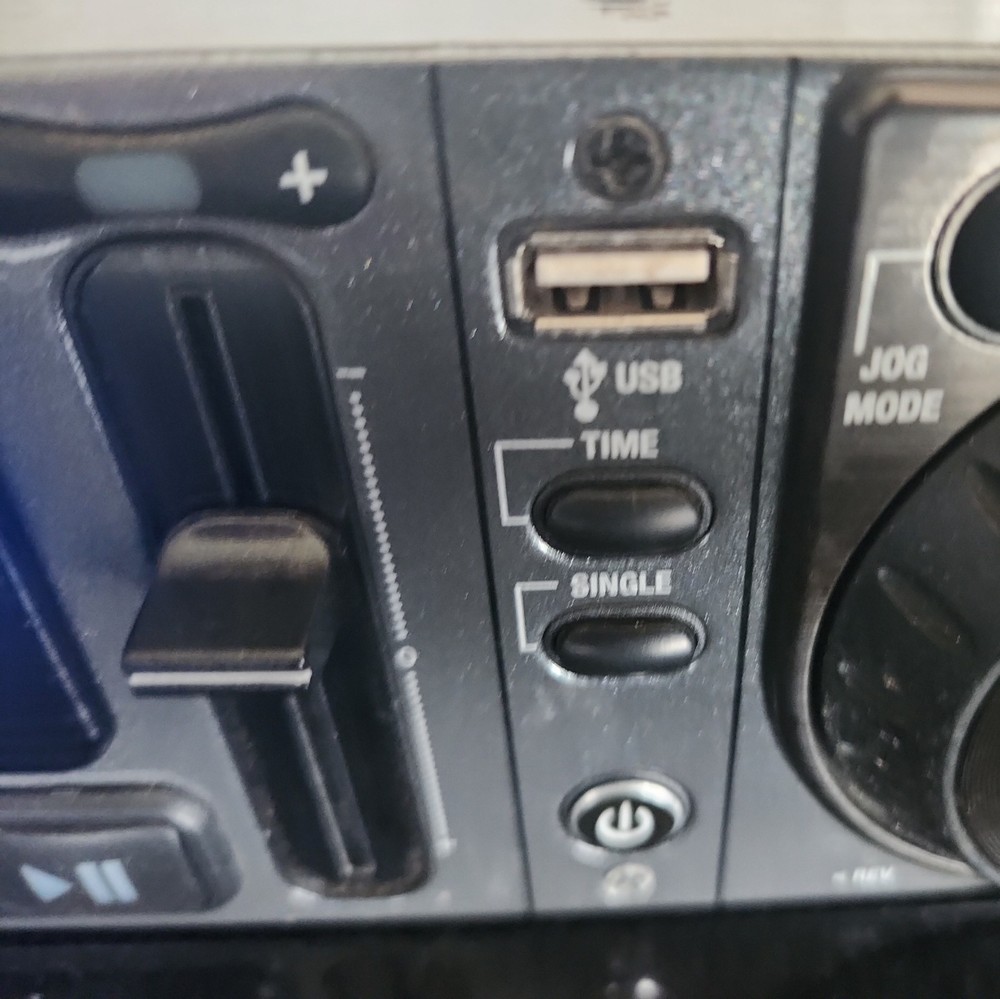 Cortex HDC-1000 Dual Mass Storage Device Player & Controller for DJs