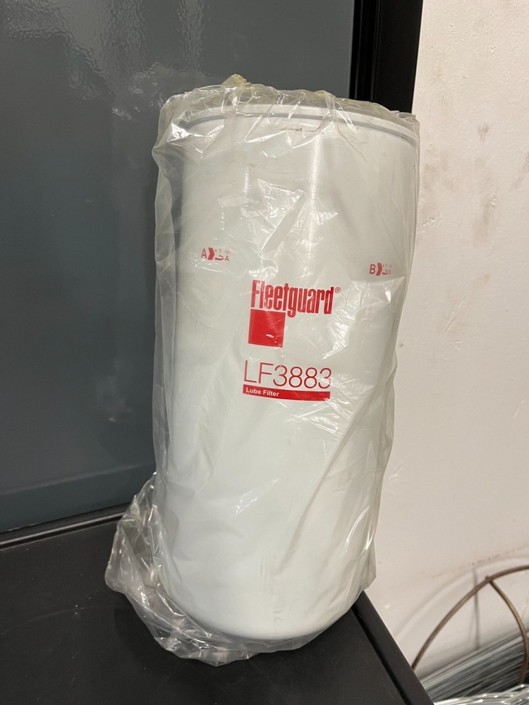 Fleetguard Hydraulic Filter - LF3883FLG