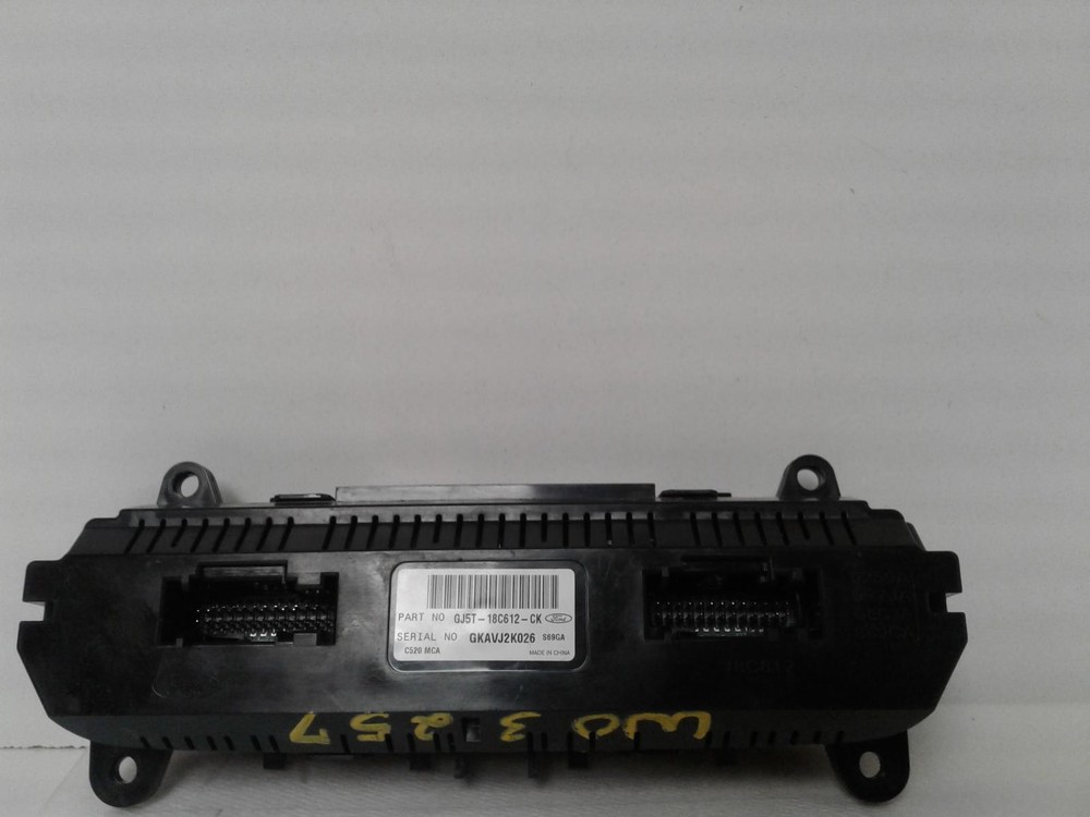 Used A/C Selector Switch fits: 2019 Ford Escape front automatic temperature cont