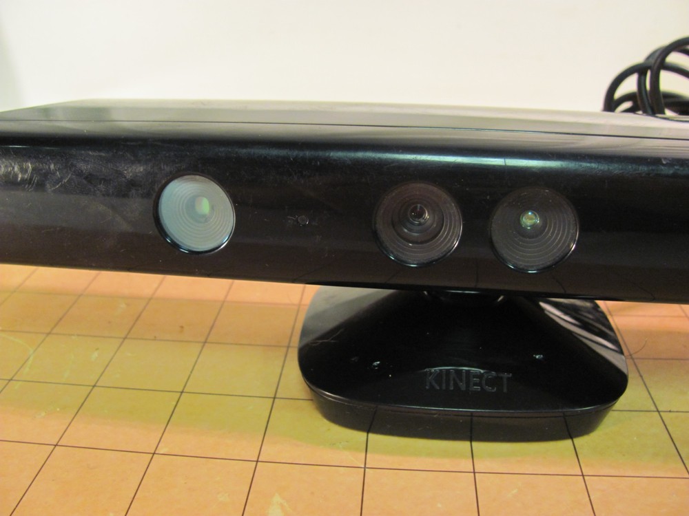 Microsoft 1414 Xbox 360 Kinect Sensor Bar Only - Black