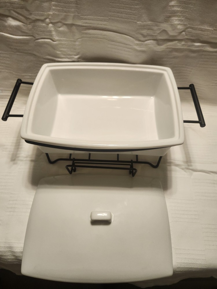 B Smith Casserole Warming Dish White