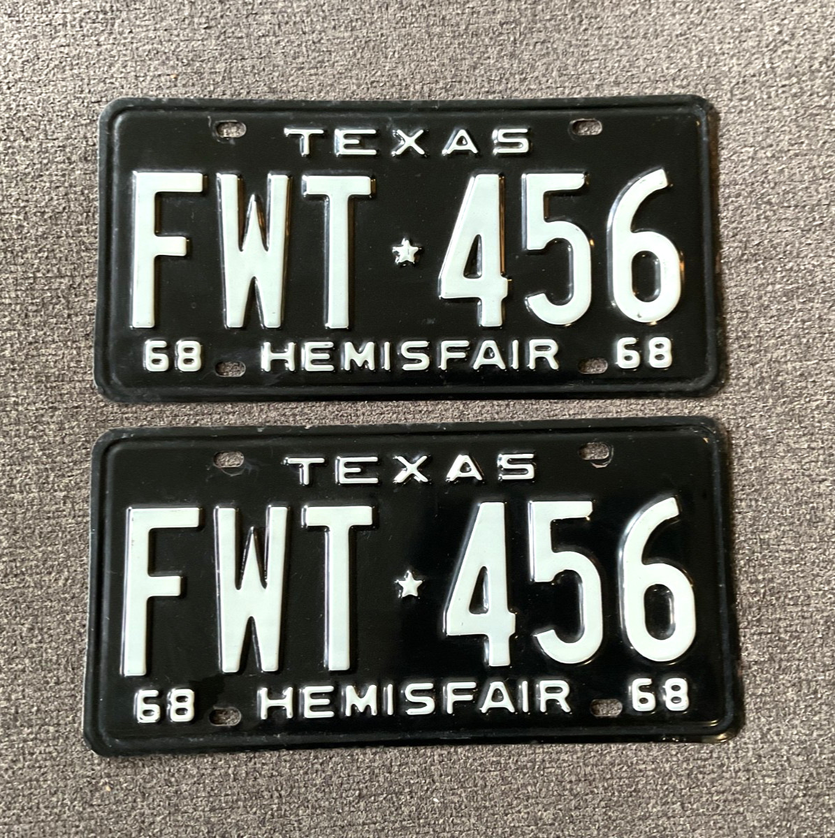 RARE 1968 TEXAS HEMISFAIR LICENSE PLATE PLATES PAIR NICE ORIGINAL CHEVY FORD