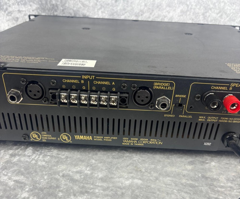 Yamaha P4500 Power Amplifier