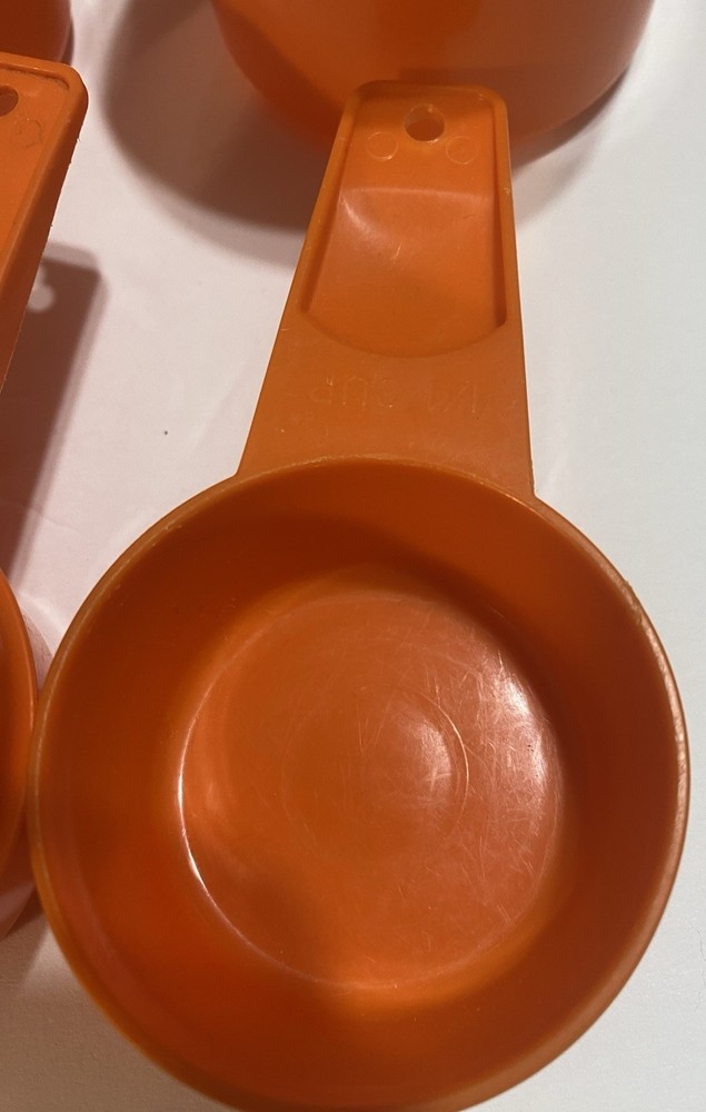 Vintage 70's Tupperware Complete Set (6) Harvest Orange Stacking Measuring Cups