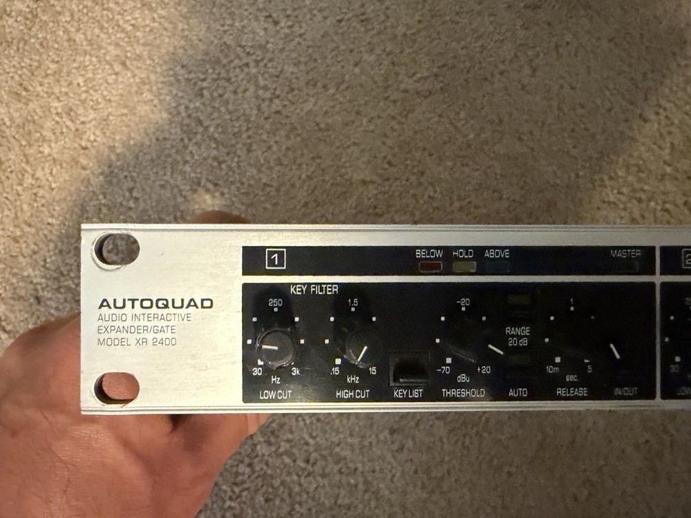 Behringer Autoquad XR2400 4-Channel Expander/Gate Rackmount Audio Processor