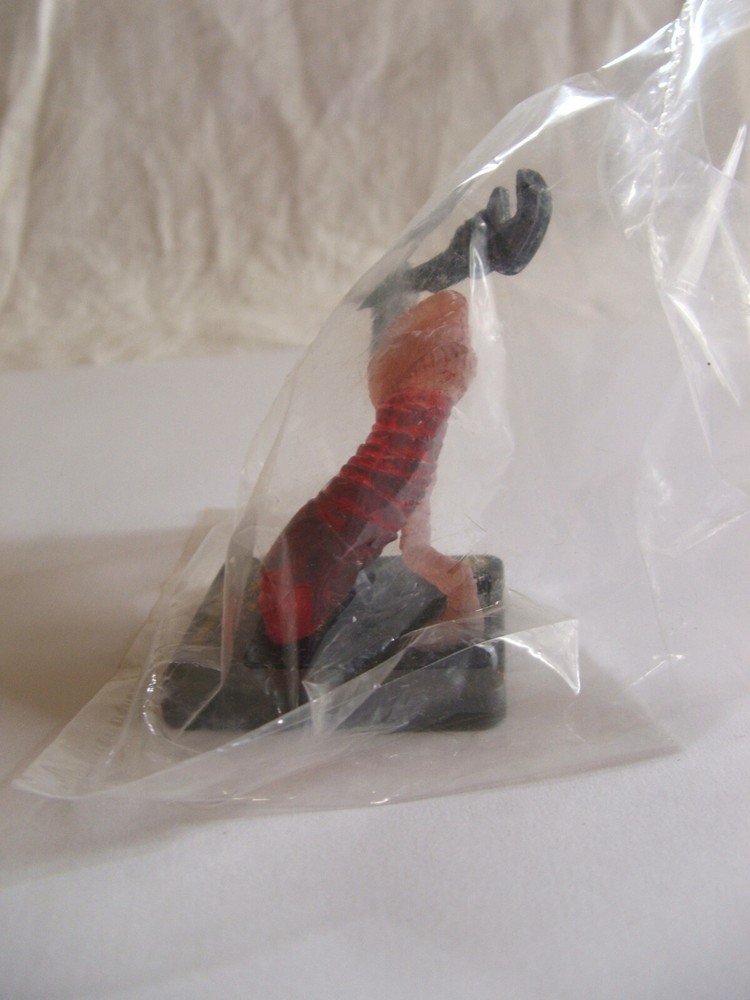 (Sealed) Dreamblade Figure : Misbegotten Mutant (Base Set, Uncommon, #41)