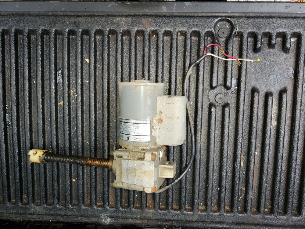 Chayes Virginia Back motor 2 available