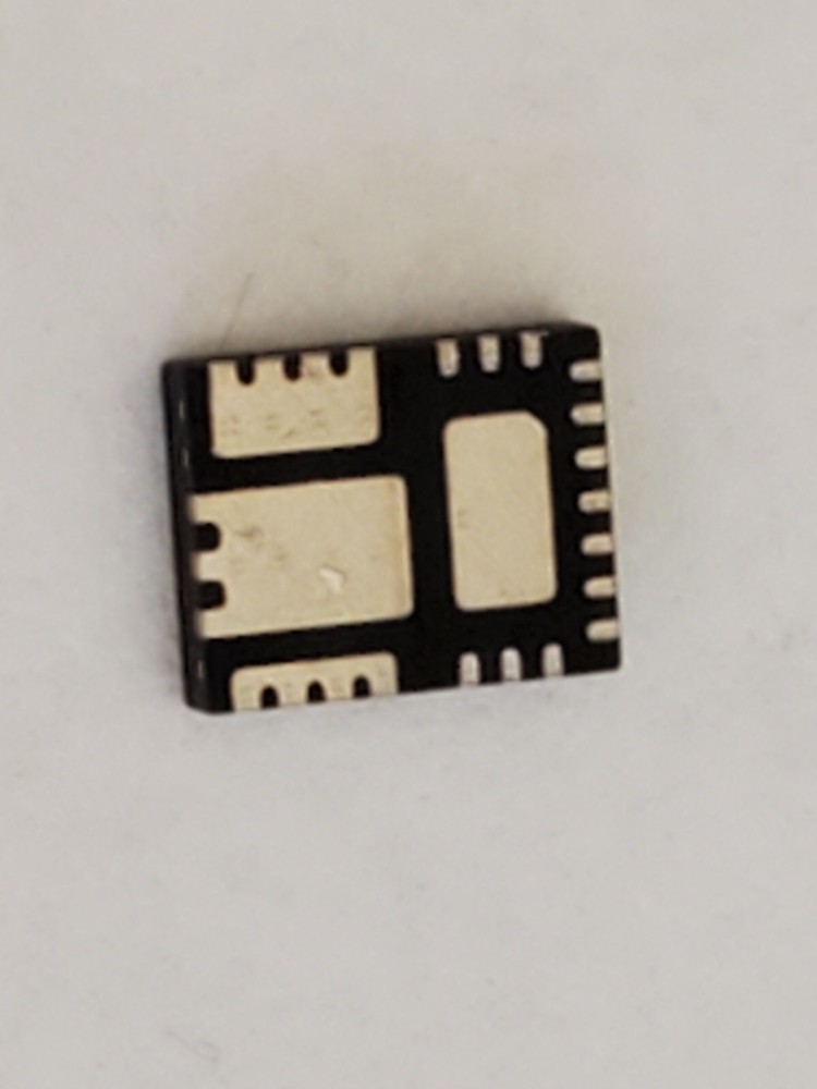 5pcs Single‐InputVoltage,SynchronousBuckRegulator ir3899