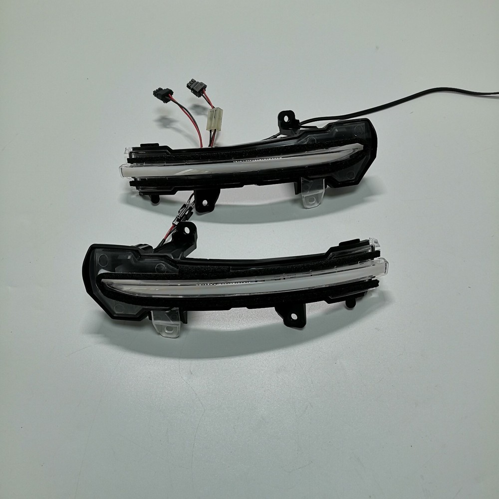 Dynamic LED Side Mirror Light Indicator For Nissan Note E12 Kicks P15 2016-2018