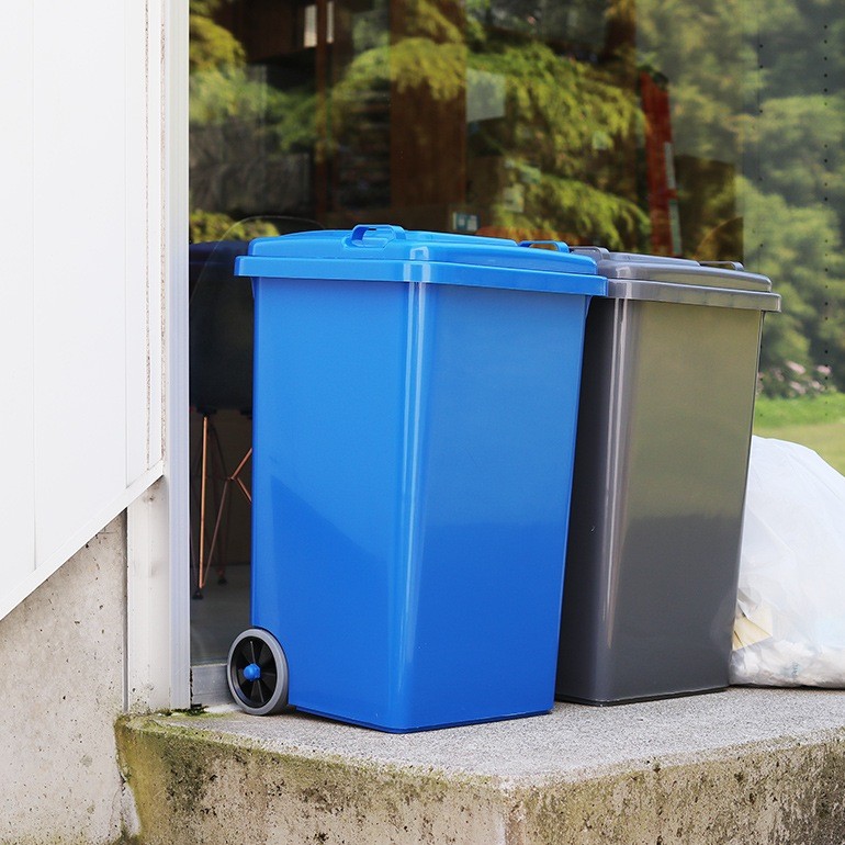 Plastic Trash Can 65L