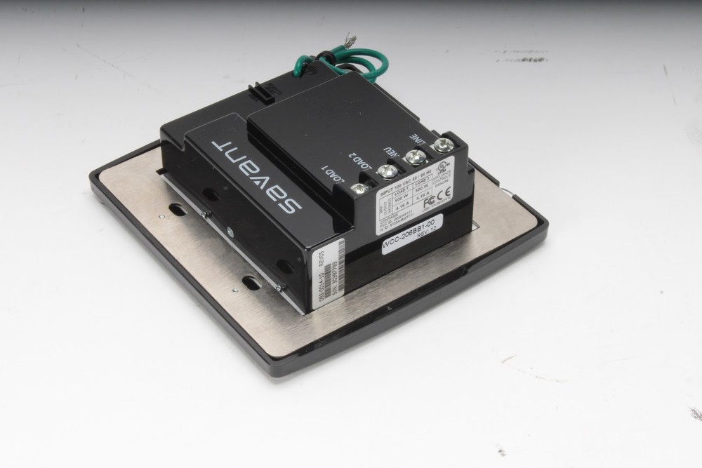 Savant WCC-206BB1-00 Wireless Circa Controller With Hardware and Box