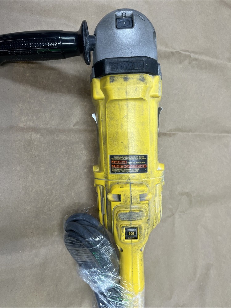 Dewalt DWP849 7/9" Handheld Electric Variable Speed Polisher