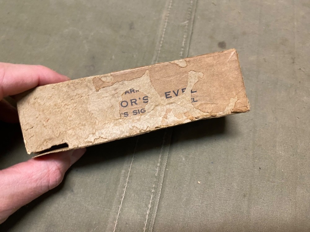 ORIGINAL WWII US ARMY  SIGNAL CORP  SURVEYOR'S  LEVEL