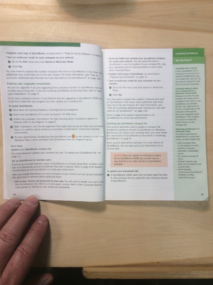 Intuit QuickBooks 2008 Startup And Quick Reference Guide BooksByDecade.com