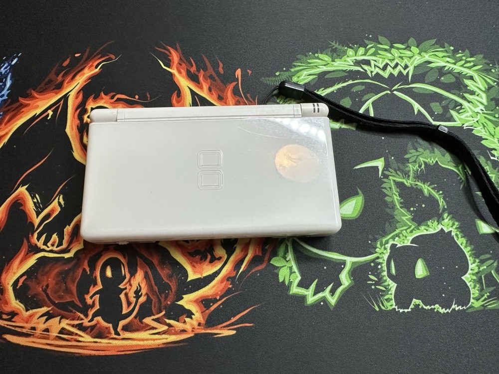 Nintendo DS Lite White Handheld Console