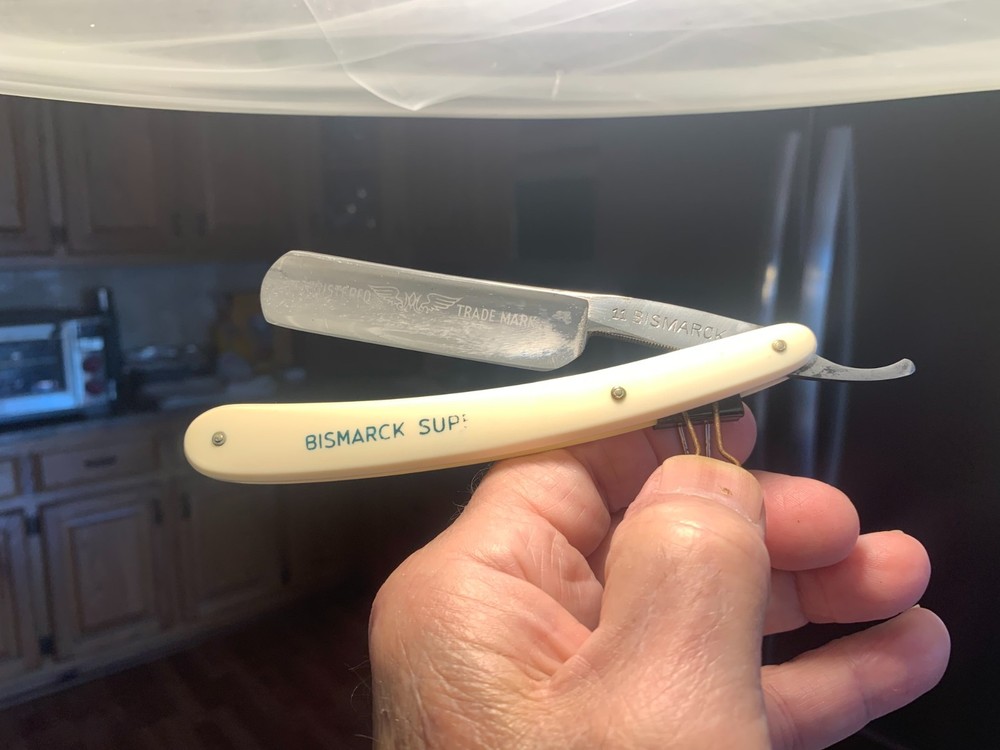 BISMARCK STRAIGHT RAZOR SOLINGEN SHAVE READY