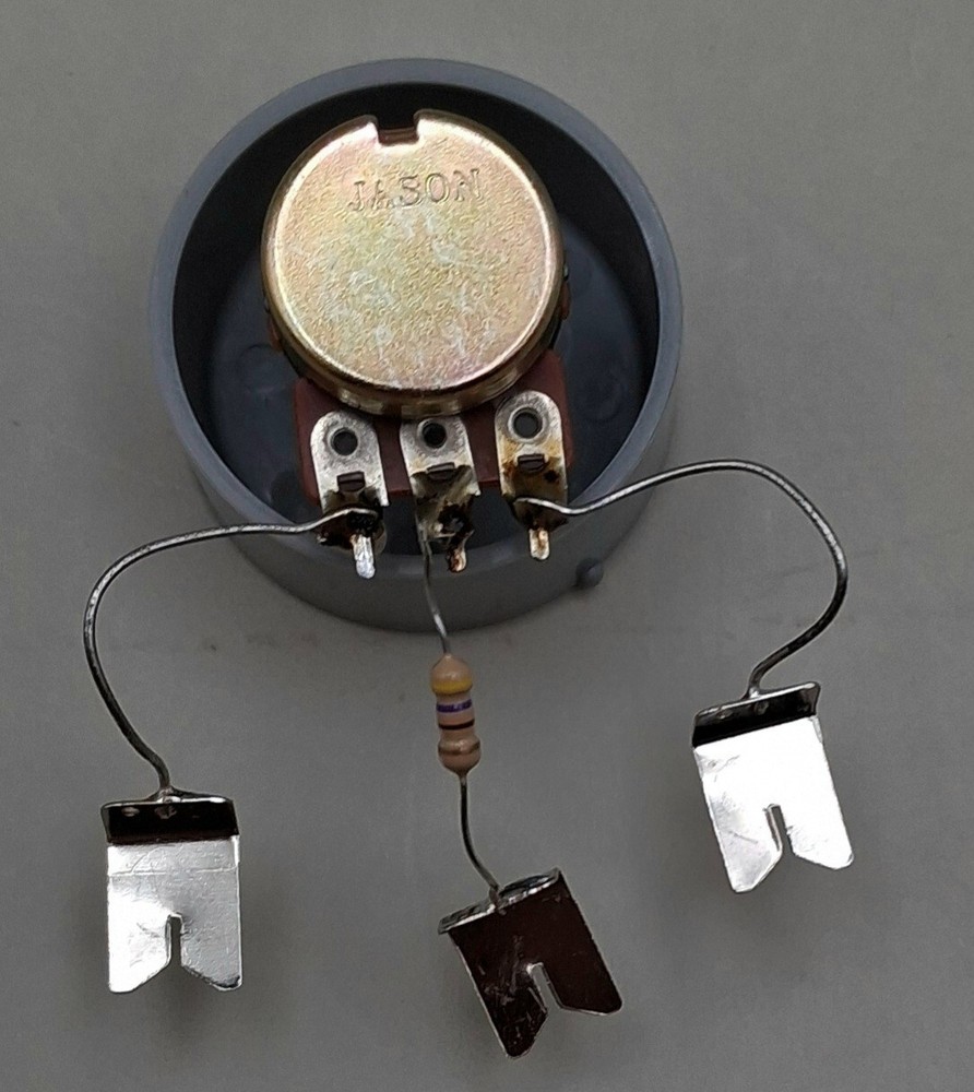 RadioShack Electronics Learning Lab Course, 28-280 1-Megaohm Potentiometer.