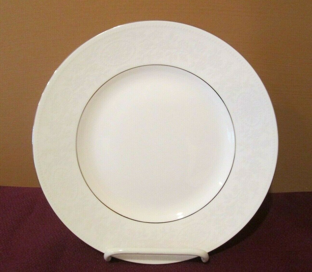 WEDGWOOD ST. MORITZ BREAD &BUTTER PLATE - 6" 0602F