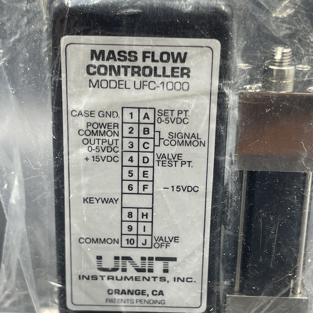Unit Instruments UFC 1000 Mass Flow Controller See Pics Read Description