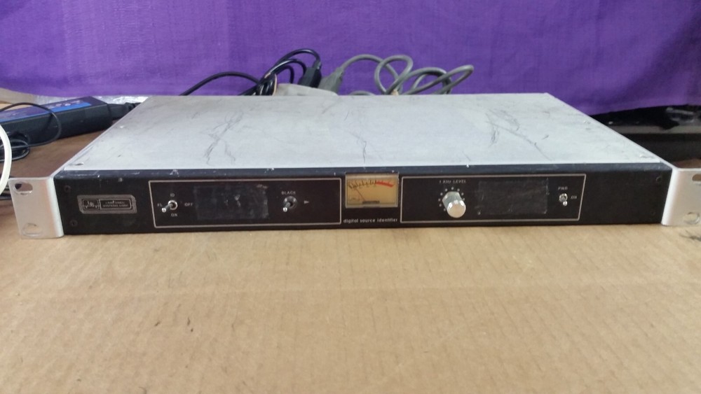 Lang Video Systems VSI 820 Digital Source Identifier