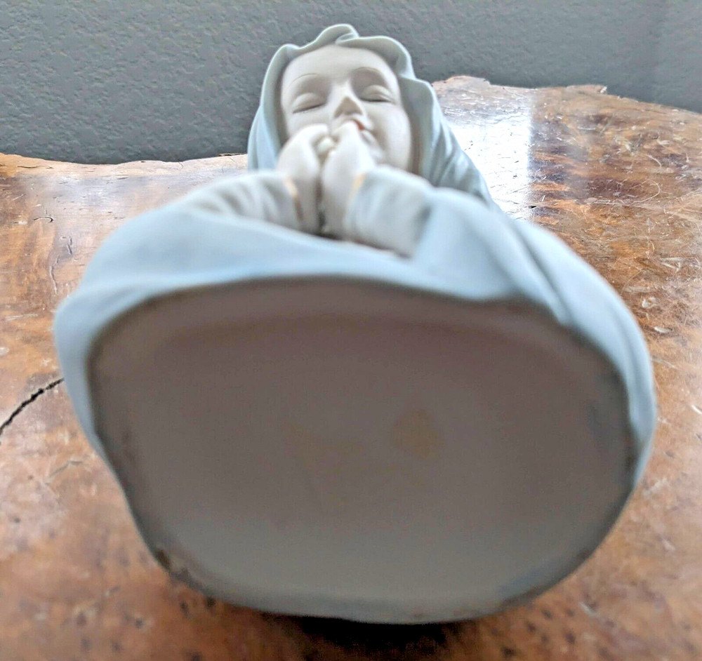 Ceramic Bisque Praying Mary Madonna 6"