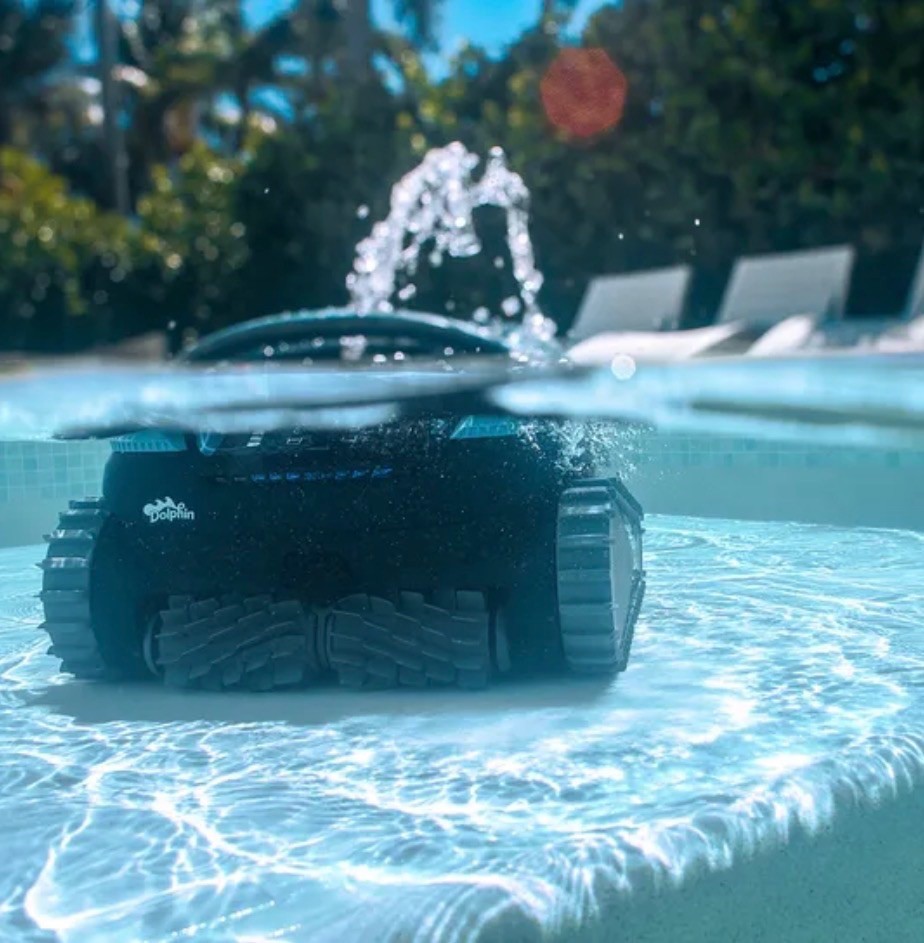 Maytronics Dolphin EON 100 Wireless Pool Cleaning Robot APP Controlled