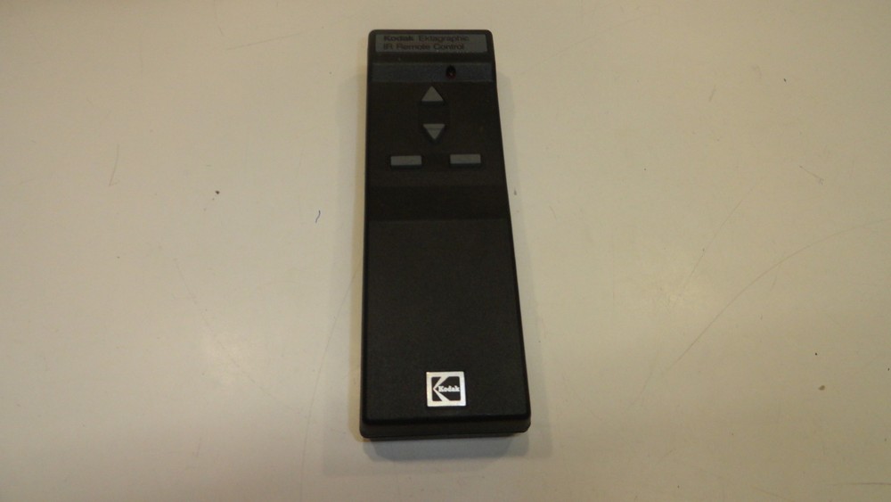 BB3:  KODAK Ektagrphic IR Remote Control