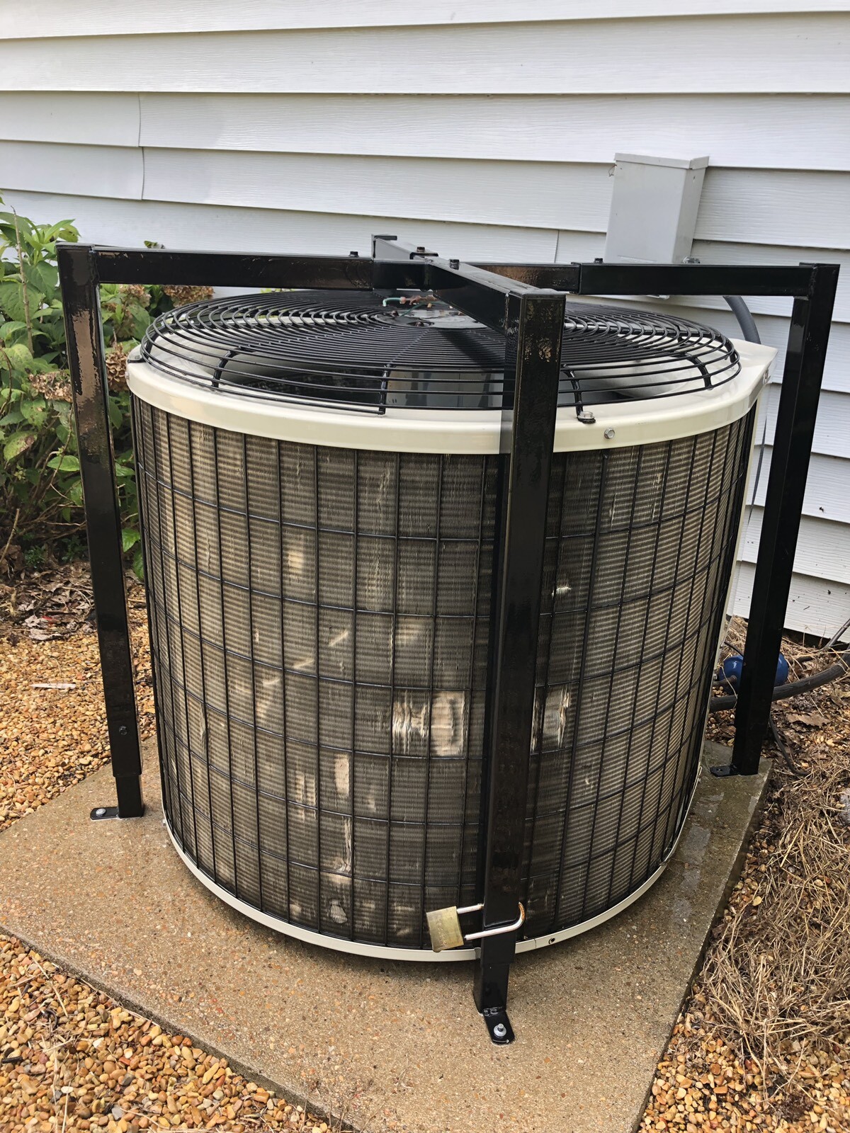 ac security cage ( FOR PROTECTION ON YOUR OUTSIDE UNIT ) HEAVY 14 GA ..SHIP FAST