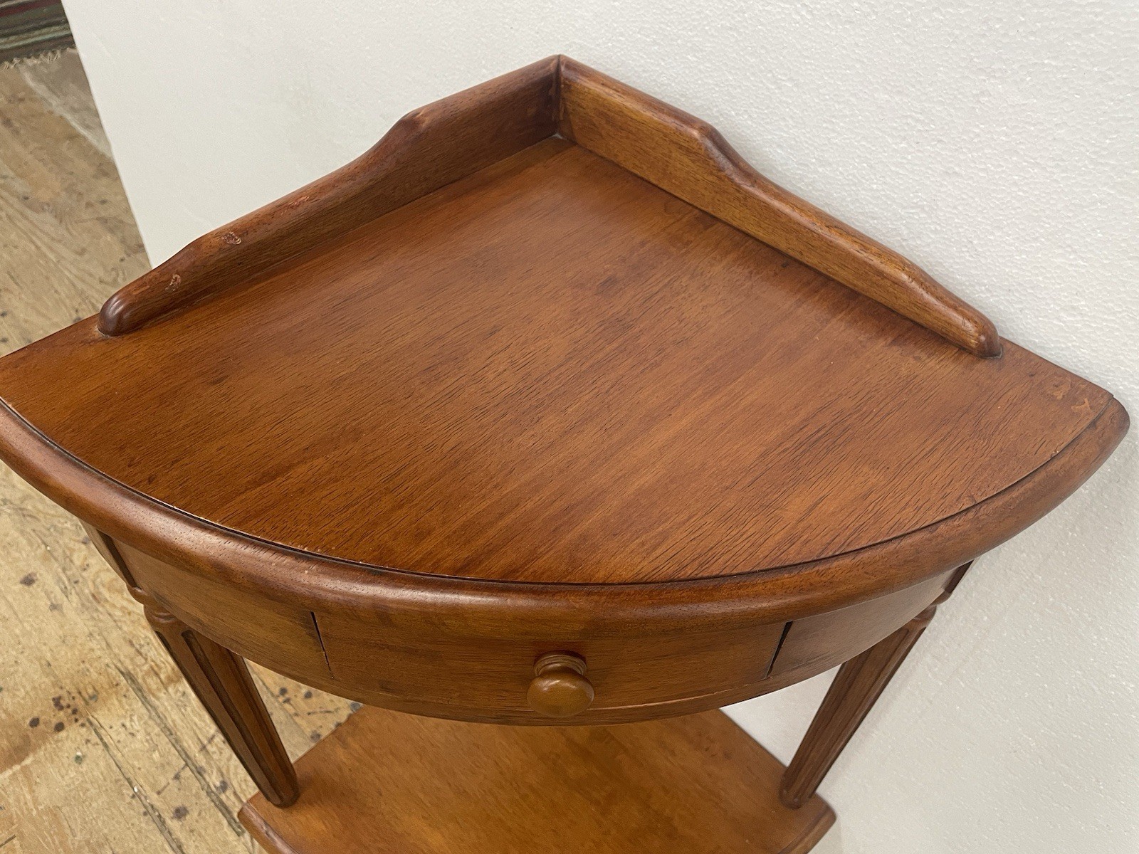 Corner Stand w Shelf, Drawer Sheraton Style Accent Table