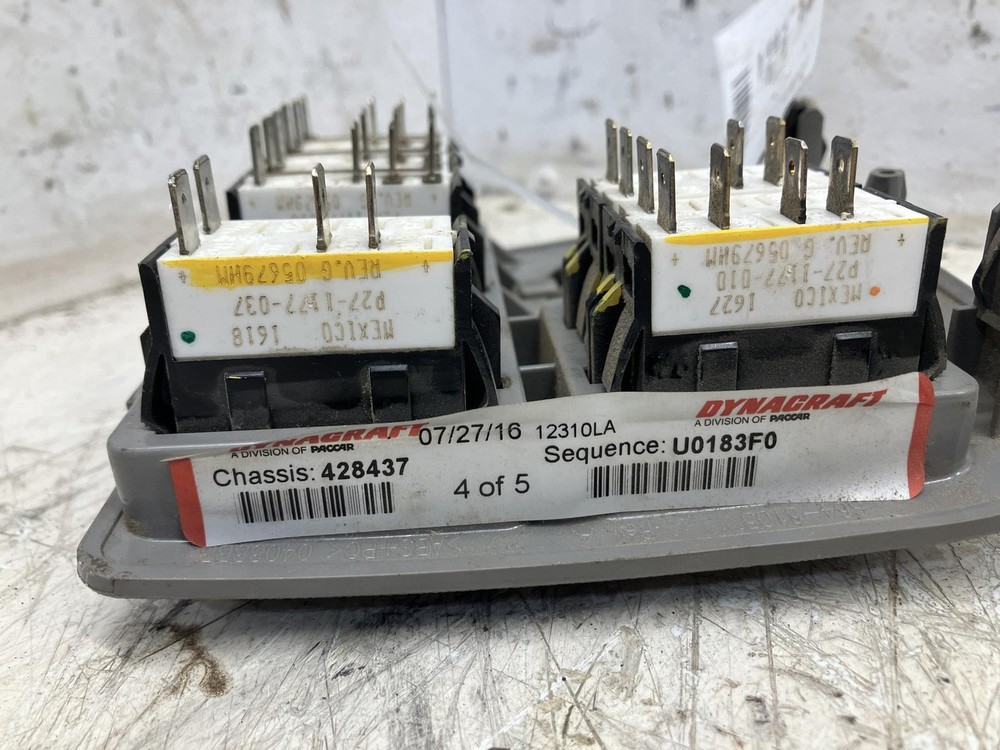 2013-2022 Peterbilt 579 IGNITION Dash Panel - Used