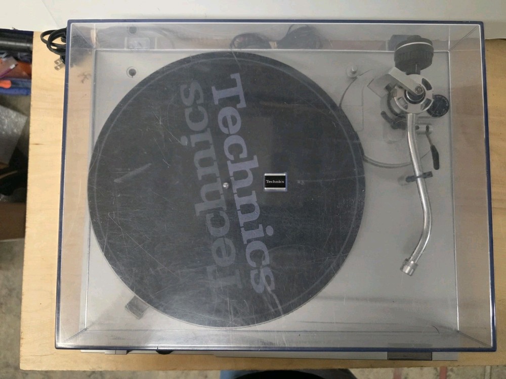Technics SL-D1 Direct Drive Turntable System TESTED & WORKING NEEDS CARTRIDGE