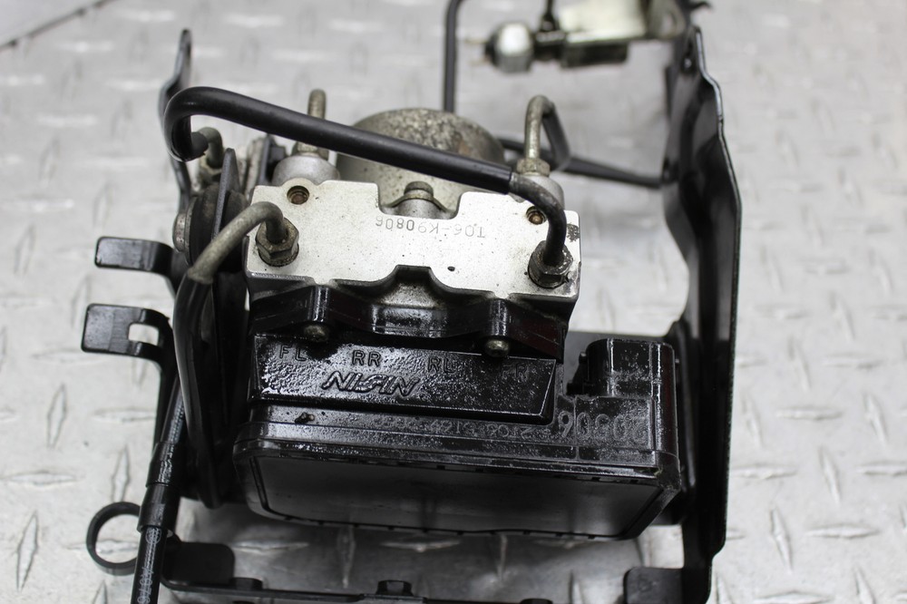 2013 TRIUMPH THUNDERBIRD COMPLETE ABS ABS PUMP UNIT MODULE