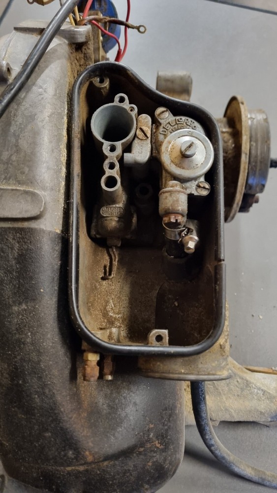 Vespa VBA1M Engine