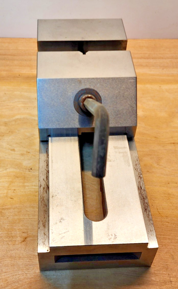Precision Toolmakers Vise, Pin Type. 3.5" Wide, 1.5" Deep, Opens 5"