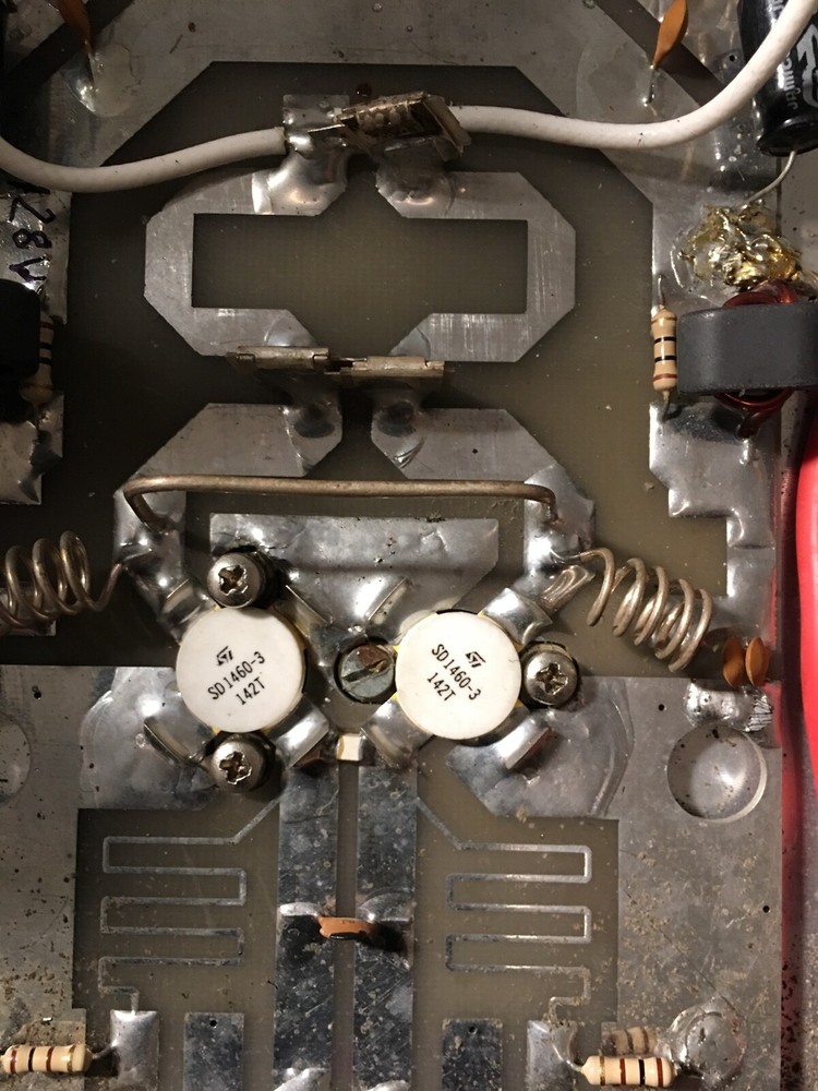 RF Broadcast Professional DB ELETTRONICS 250 Watt FM Amplifier Wide Band CARD