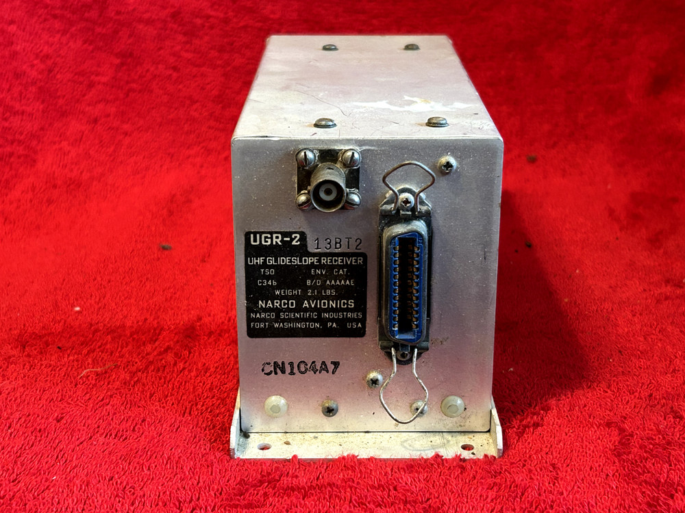 NARCO UGR-2 UHF GLIDESLOPE RECEIVER