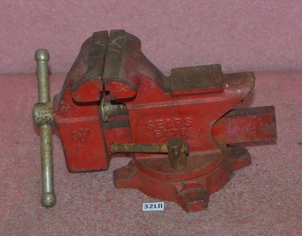 Vintage Sears 3 1/2" Vise Model 5178.