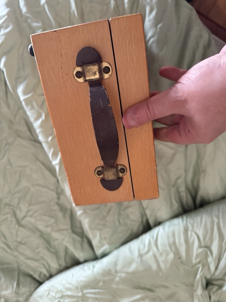 Antique Pre Amp missing microphone