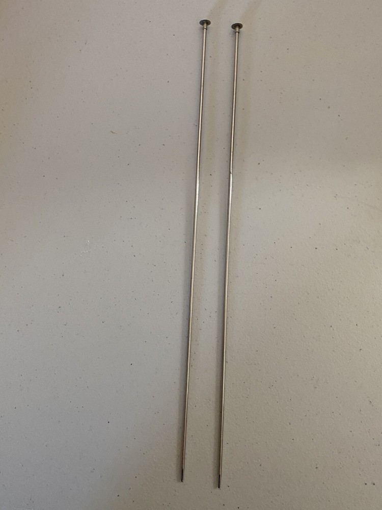 Boye knitting needles sz 1, 10” long silver