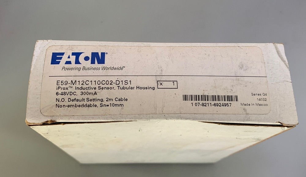 Eaton E59-M12C110C02-D1S1 Inductive Sensor