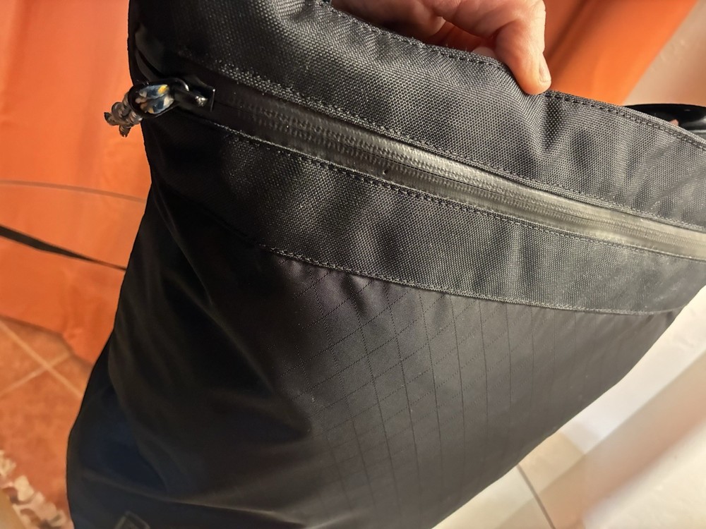 Camelbak Pivot Tote Black Backpack Clean Tote/Daypack