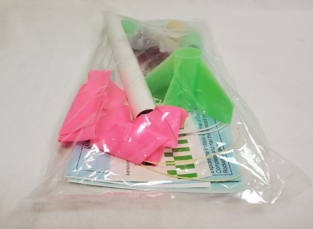 Quest #1509 "Gama-Ray II" Payloader Flying Model Rocket Kit Mint Sealed Package