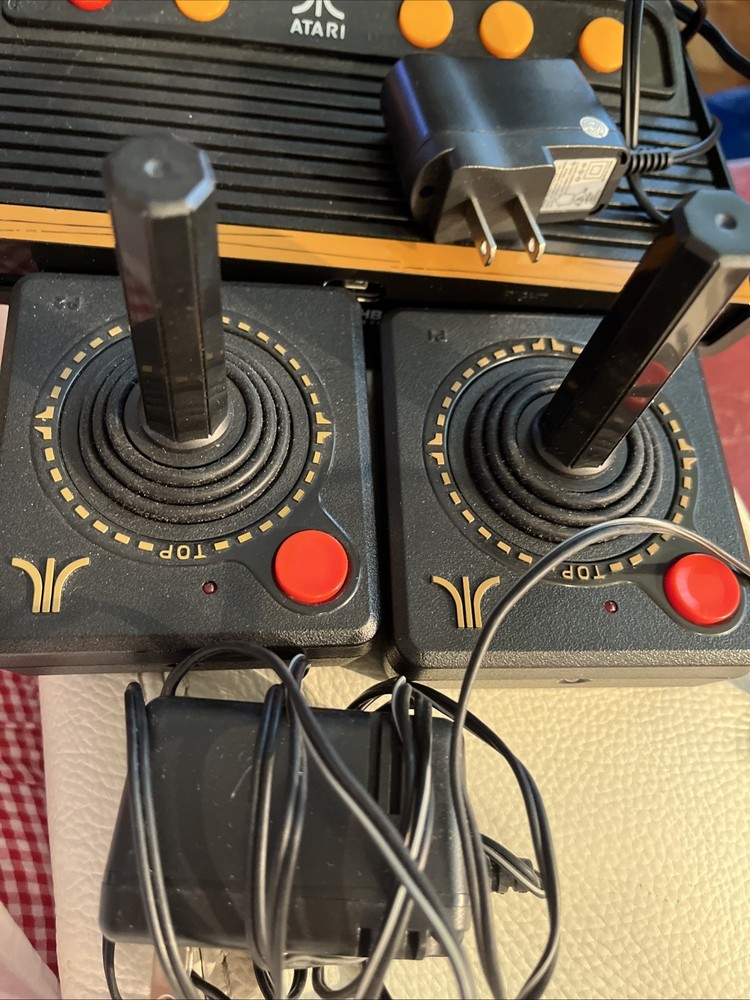 Atari Flashback 4 W/76 Classic Games Built In, Console, Controllers, & Manual